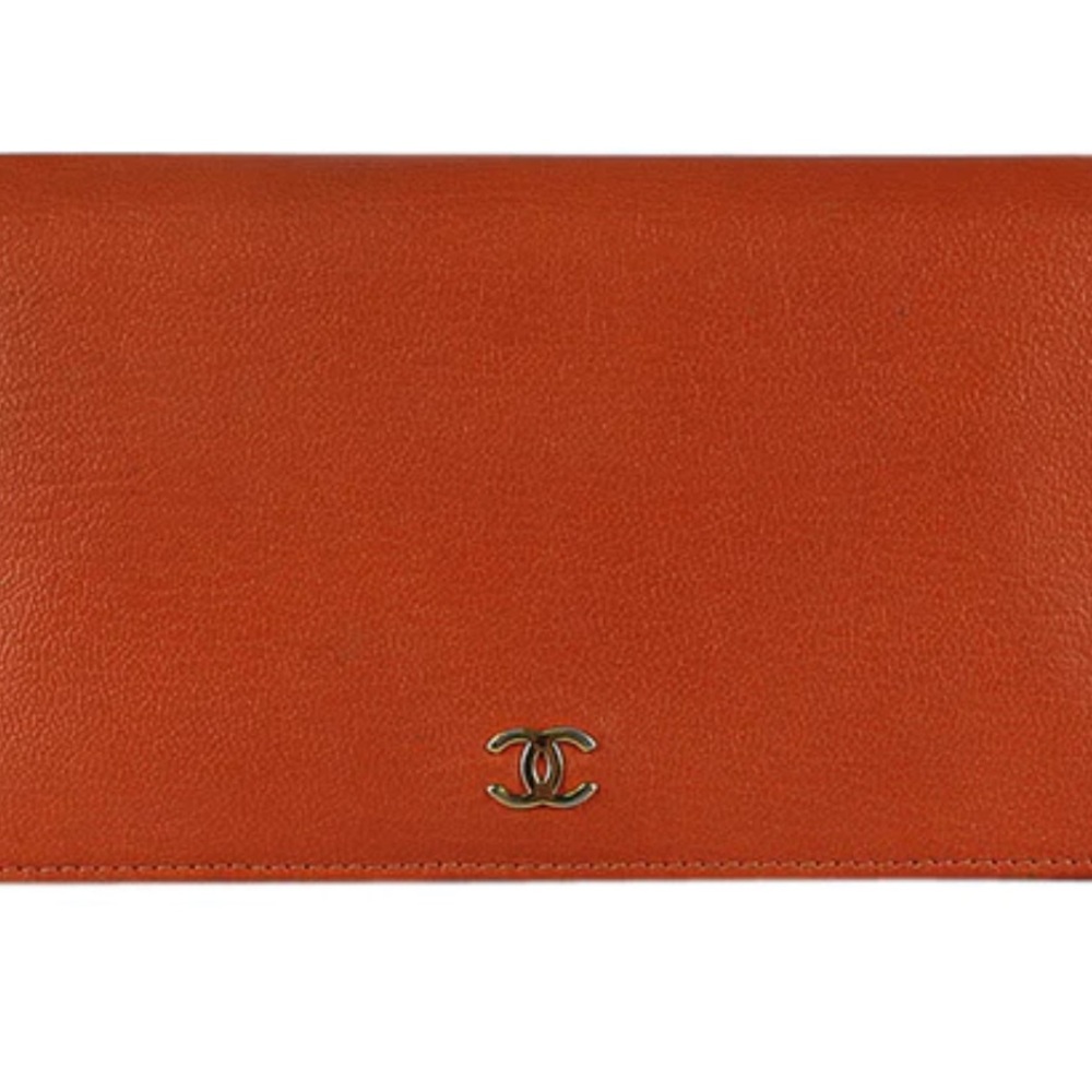 Chanel L-Yen orange leather bi-fold wallet